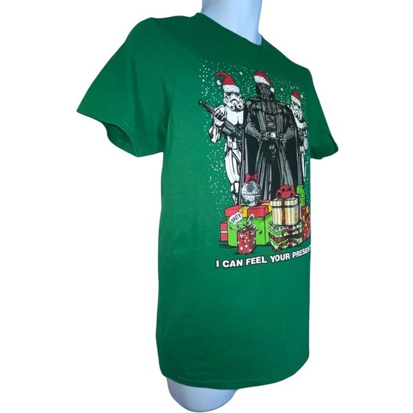 NWT Fifth Sun Star Wars Santa Darth Vader I Can Feel Your Presents Holiday Tee S - Picture 3 of 7